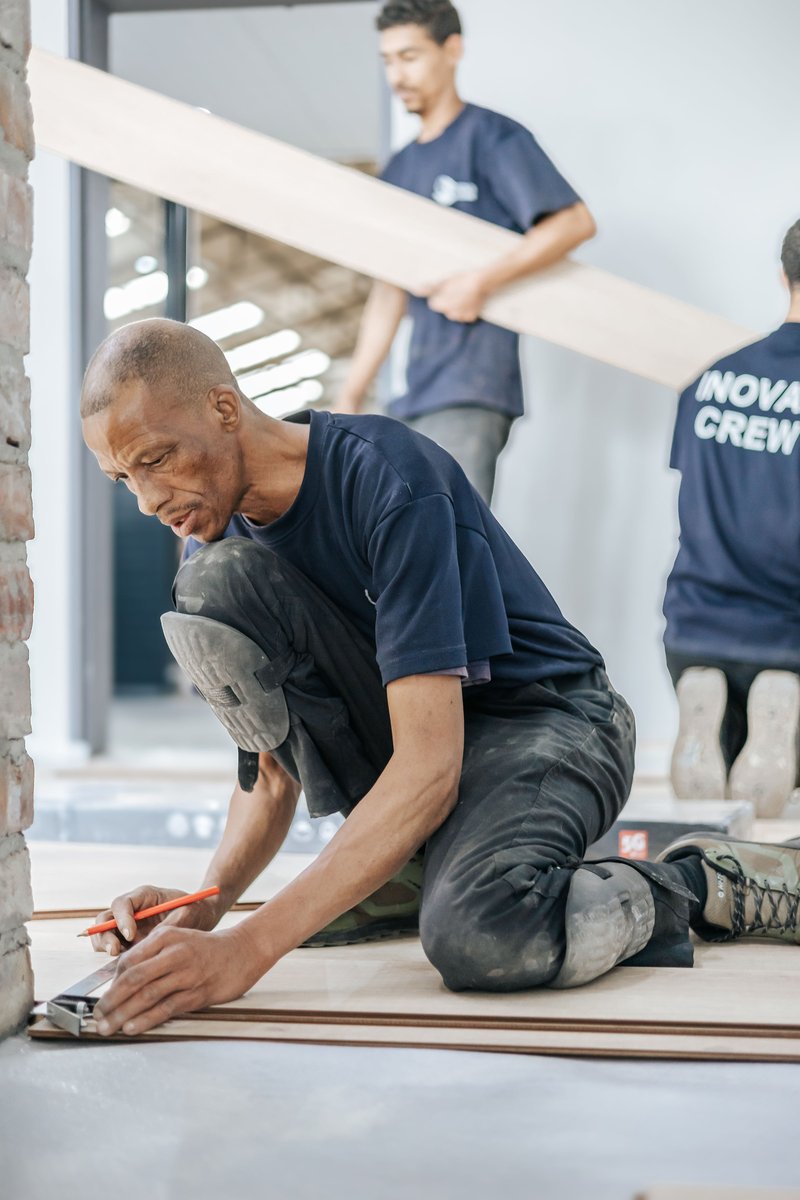 Request an Estimate from an Inovar Floor Branch